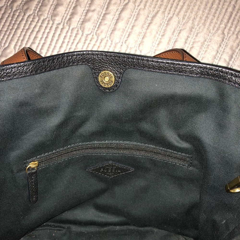 Fossil Purse - Picture 5 of 5